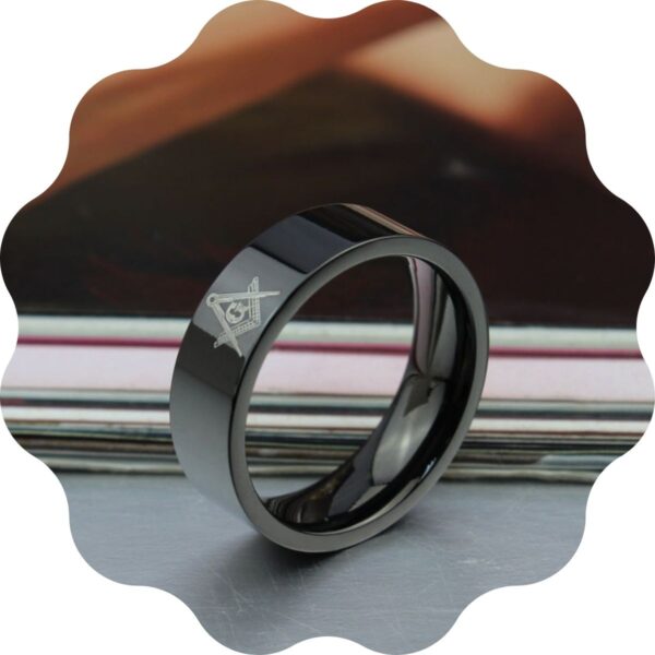 Bague Unisexe en Acier Titane - Vue de face