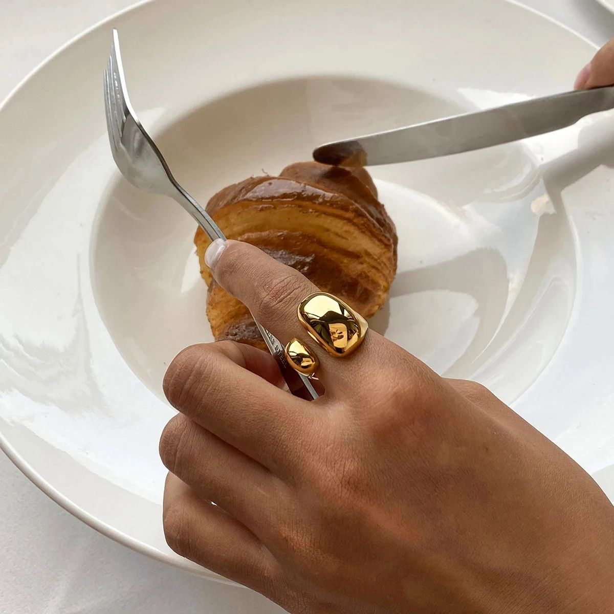 Bague Femme Acier Inox. Plaqué Or 18K - Style Palais Simple – Image 3