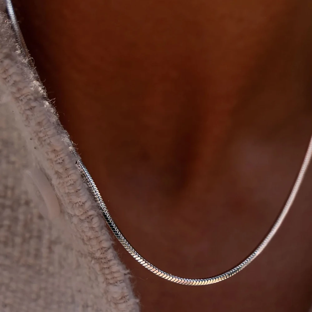 Collier Homme Acier Inoxydable Maille Carrée Simple – Image 4