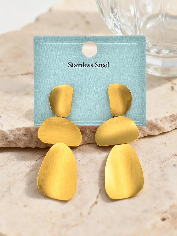 Boucles d'oreilles pendantes géométriques acier inoxydable plaqué or – Image 5