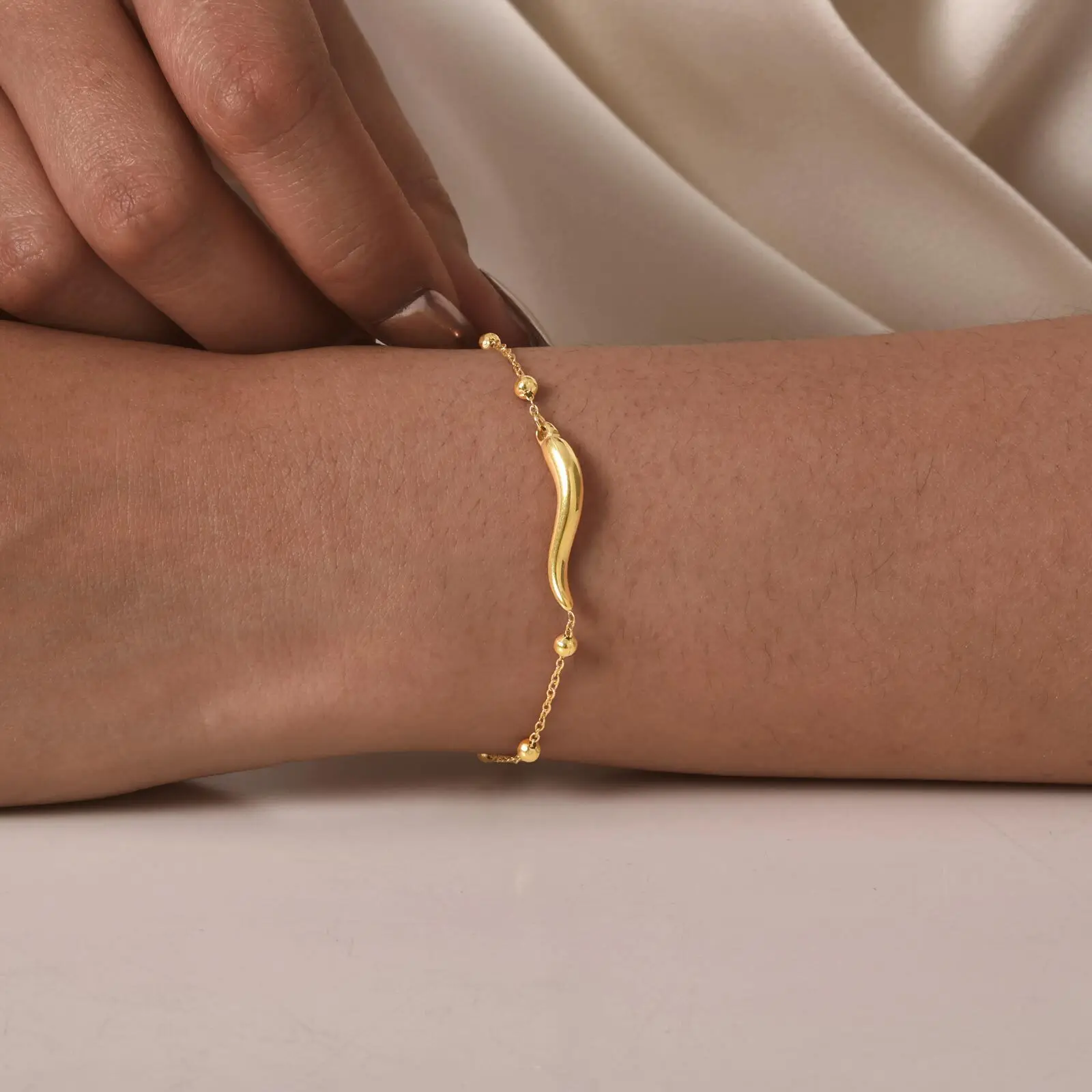 Bracelet Chaîne Satellite Corne Italienne Acier Inox Doré Femme – Image 4