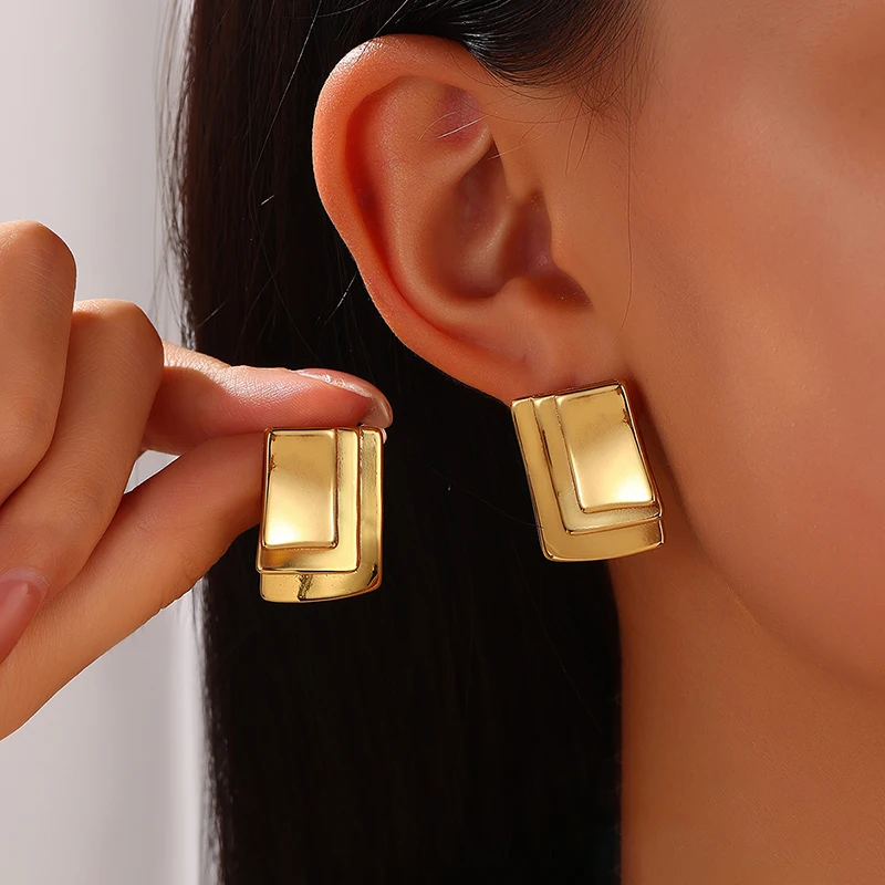 Boucles d'Oreilles Puces Géométriques Plaqué Or Femme – Image 9