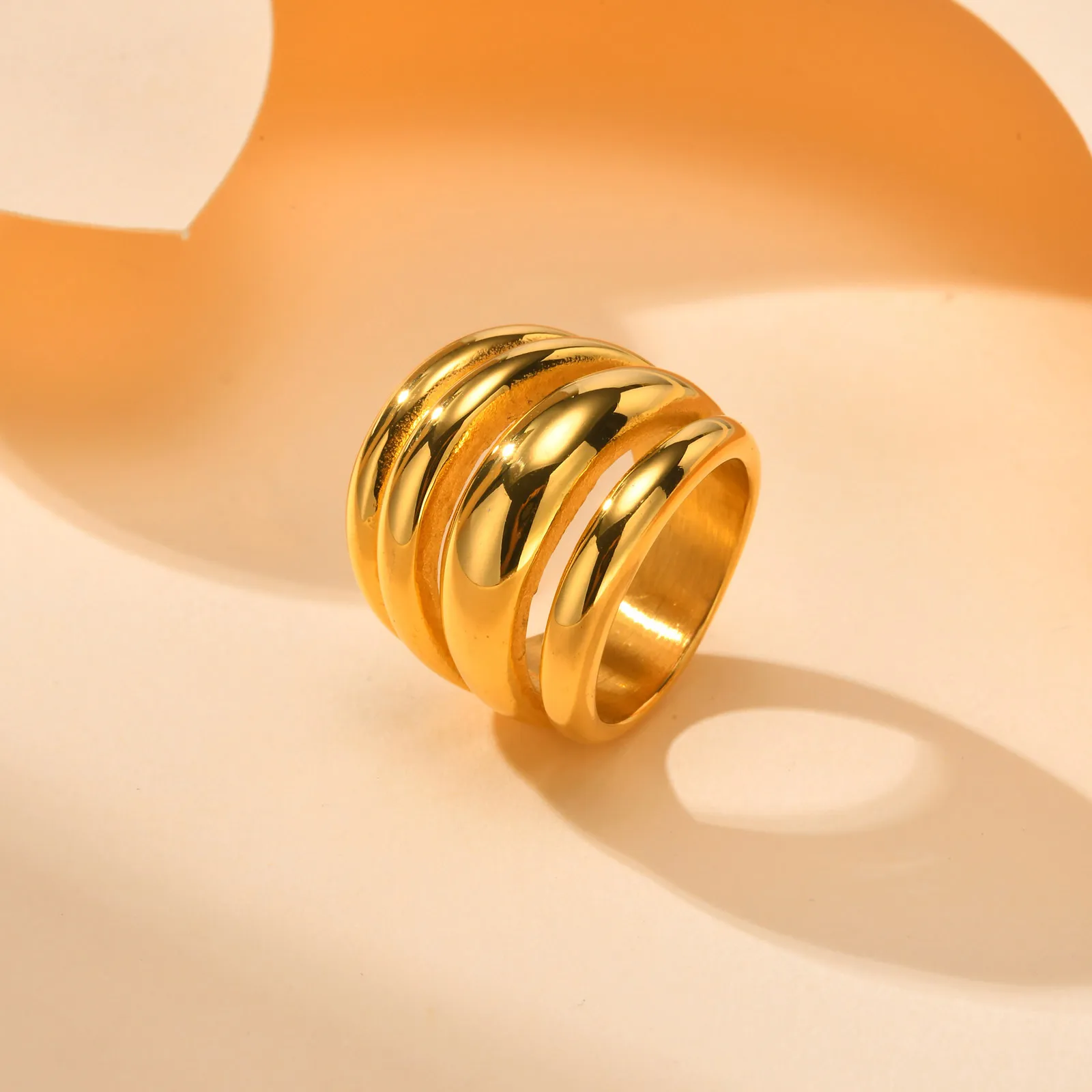 Bague Chunky Multicouche Dorée Femme en Acier Inoxydable – Image 4